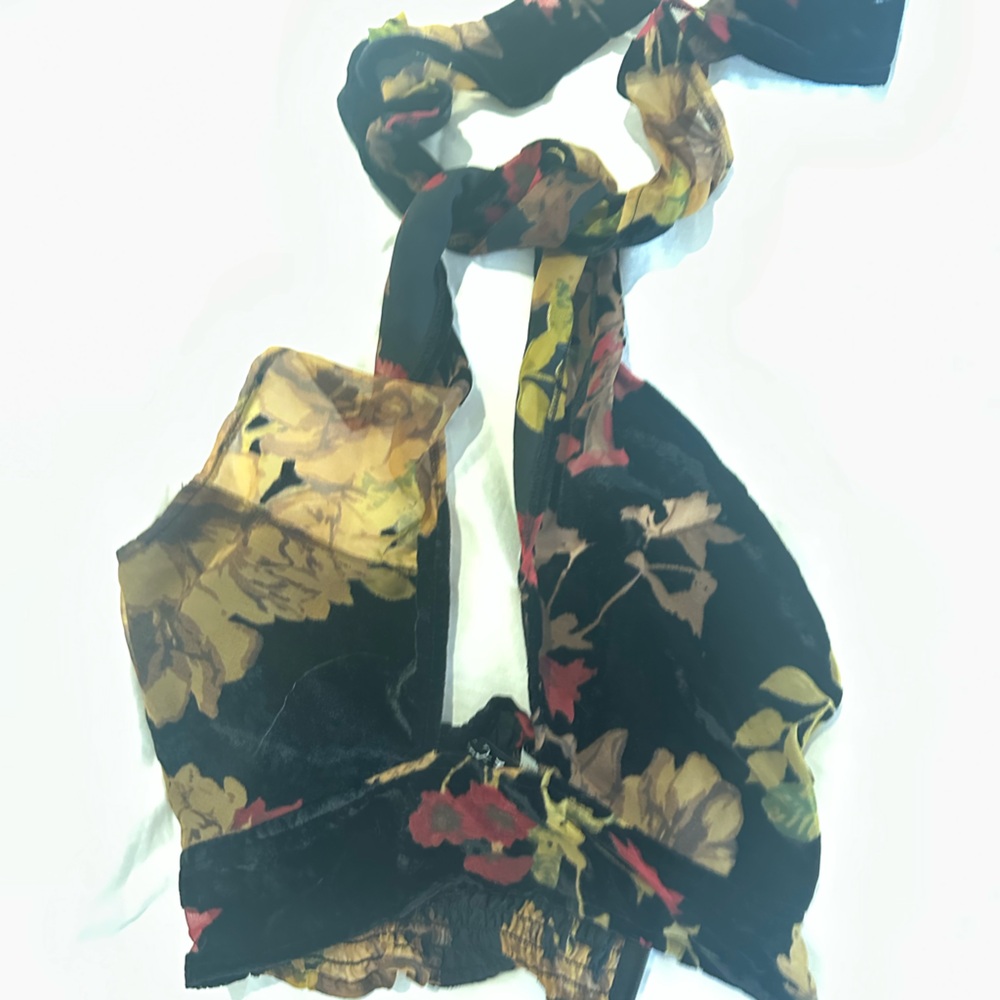 For Love & Lemons Black Velvet Floral Halter Crop Top - Picture 5 of 6